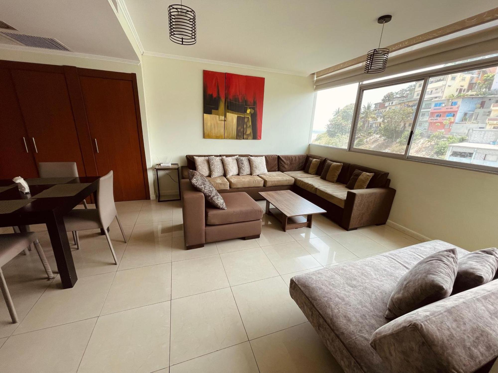 Suite Frente Al Rio En Puerto Santa Ana Riverfront جواياكيل المظهر الخارجي الصورة